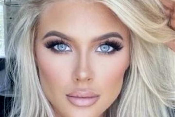 Ruby, 24, a platinum blonde hazel-eyed caribbean companion based in Buch am Ahorn. Offering Overnight, Striptease, Fetish. Available for incall and outcall, ...