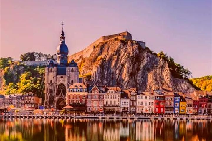 Ruby, 24 — Escort in Barbencon, Belgium