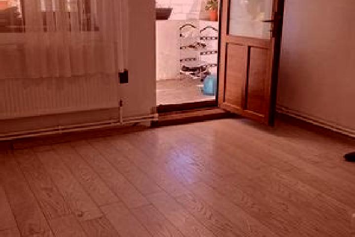 Ruby, 24 — Escort in Orlesti, Romania