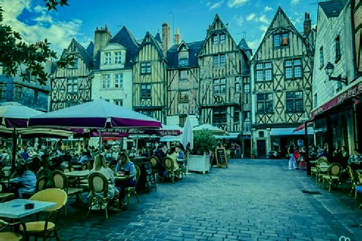 Ruby, 24 — Escort in Tours, France