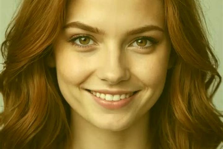 Ruby, 25, a auburn hazel-eyed european companion based in Walthourville. Offering Dinner Date, CIM. Available for incall and outcall, day and evening dates.