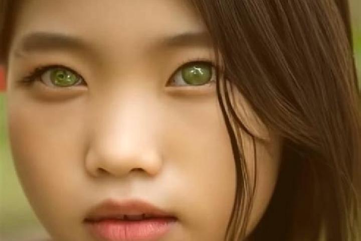 Ruby, 25, a brunette green-eyed asian companion based in West Pittston. Offering Fetish, Couples. Available for incall and outcall, day and evening dates.