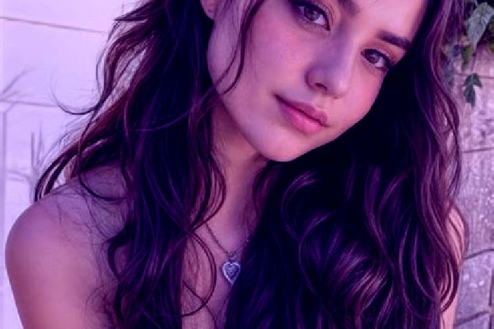 Ruby, 25, a chestnut hazel-eyed mixed companion based in Khulo. Offering Massage, Domination, Deep French Kissing, Roleplay, Couples. Available for incall an...