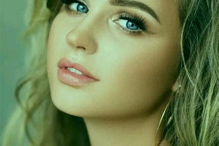 Ruby, 25, a dark blonde blue-eyed european companion based in Purulha. Offering Travel Companion, BDSM, Domination. Available for incall and outcall, day and...