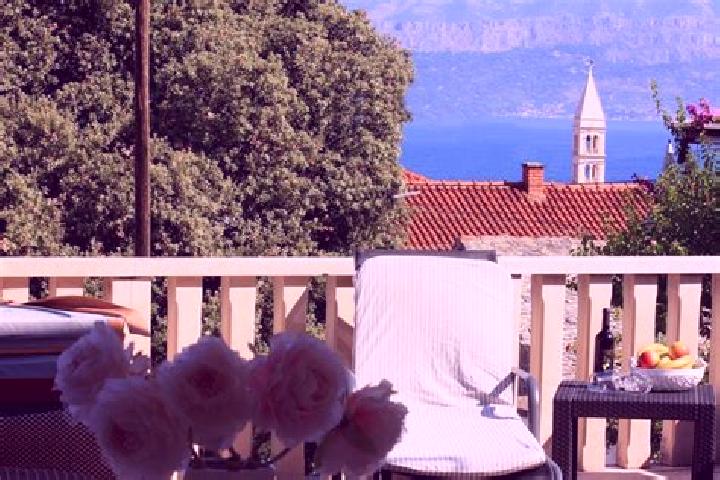 Ruby, 25 — Escort in Jaksic, Croatia