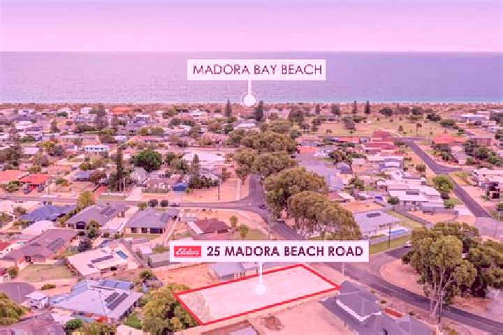 Ruby, 25 — Escort in Madora Bay, Australia