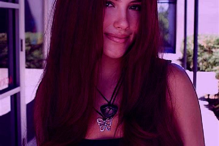 Ruby, 26, a auburn dark-eyed slavic companion based in Deparati. Offering Tantra, Duos, Deep French Kissing. Available for incall and outcall, day and evenin...