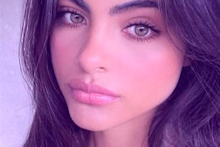 Ruby, 26, a black hazel-eyed latina companion based in Le Crest. Offering Domination, OWO, Travel Companion, BDSM, Striptease. Available for incall and outca...