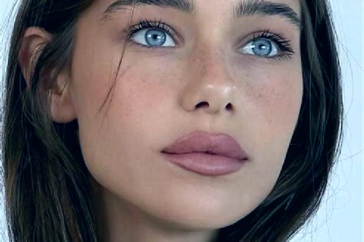 Ruby, 26, a brunette brown-eyed middle eastern companion based in Novosretenka. Offering A-Level, Couples, Duos. Available for incall and outcall, day and ev...