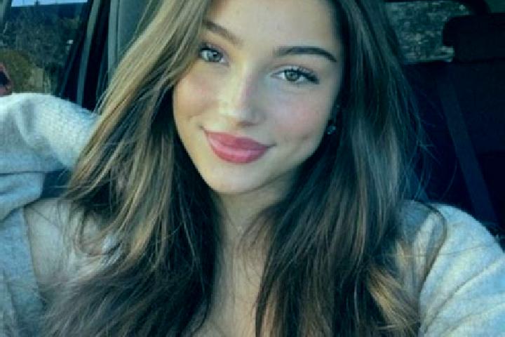 Ruby, 26, a brunette hazel-eyed mediterranean companion based in Lockyer Waters. Offering Duos, Party Girl, Travel Companion. Available for incall and outcal...