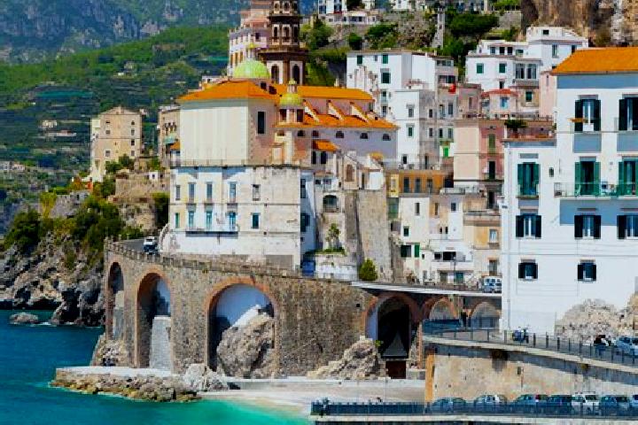 Ruby, 26 — Escort in Falvaterra, Italy
