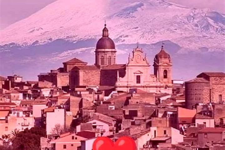 Ruby, 26 — Escort in Militello in Val di Catania, Italy