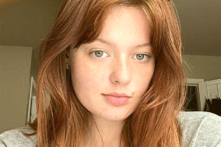 Ruby, 27, a auburn grey-eyed ebony companion based in Dinegouine. Offering Dinner Date, Deep French Kissing, Girlfriend Experience, Roleplay. Available for i...