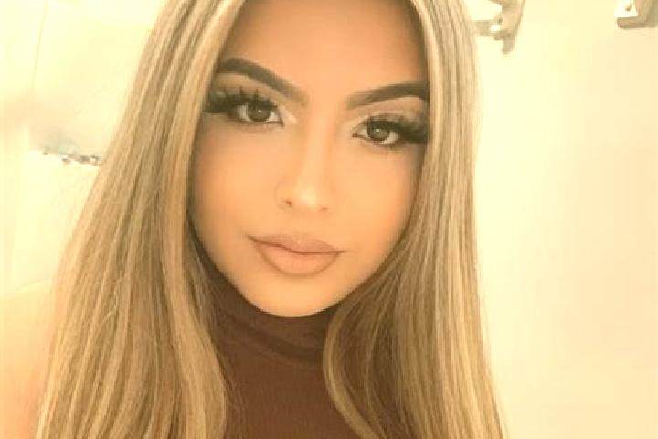 Ruby, 27, a blonde amber-eyed latina companion based in Arco. Offering Overnight, Girlfriend Experience, Couples, A-Level. Available for incall and outcall, ...