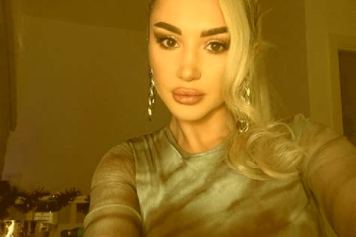 Ruby, 27, a blonde dark-eyed caribbean companion based in Schomerich. Offering Fetish, GFE, Domination, Travel Companion. Available for incall and outcall, o...