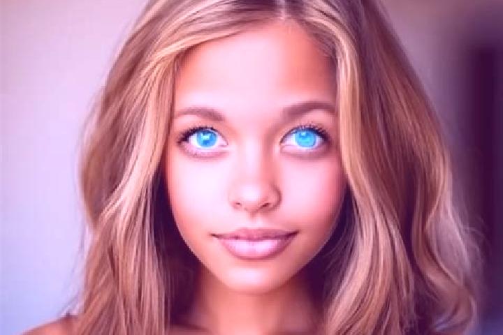 Ruby, 27, a red blue-eyed mixed companion based in Calbiga. Offering Roleplay, Tantra. Available for incall and outcall, overnight bookings available.