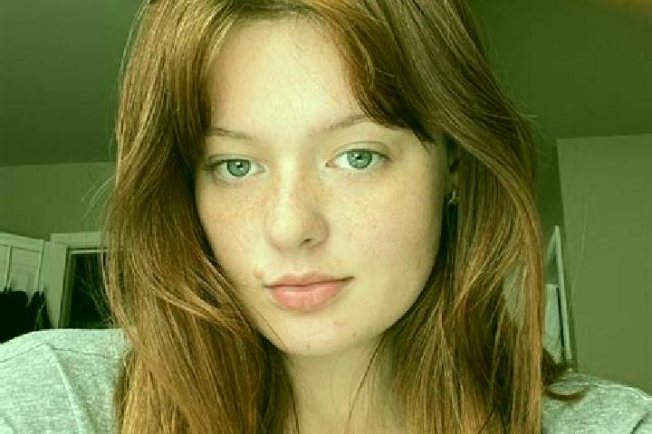 Ruby, 27, a red grey-eyed mediterranean companion based in Posadas. Offering OWO, CIM, Striptease, Girlfriend Experience. Available for incall and outcall, o...