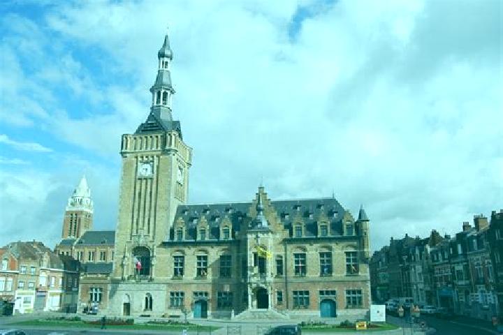 Ruby, 27 — Escort in Bailleul, France