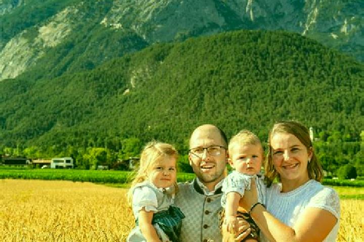 Ruby, 27 — Escort in Ruetihof, Switzerland