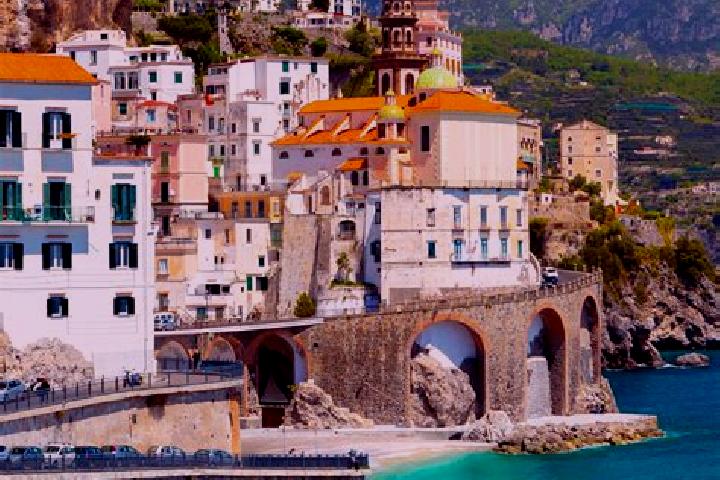 Ruby, 27 — Escort in Sambruson, Italy
