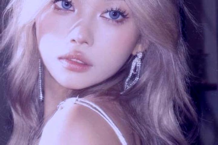 Ruby, 28, a blonde blue-eyed asian companion based in Moraleja de las Panaderas. Offering Girlfriend Experience, Dinner Date, Prostate Massage, Striptease, C...
