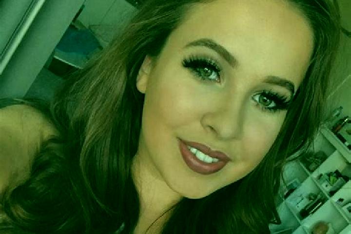 Ruby, 28, a dark blonde dark-eyed latina companion based in Little River-Academy. Offering Tantra, Deep French Kissing, 69, CIM, Girlfriend Experience. Avail...