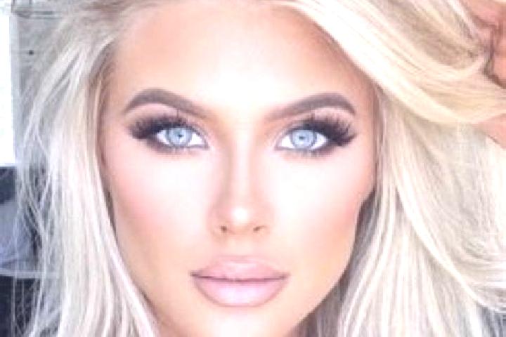 Ruby, 28, a platinum blonde blue-eyed asian companion based in Estancia de San Francisco. Offering Dinner Date, Striptease, Prostate Massage. Available for i...