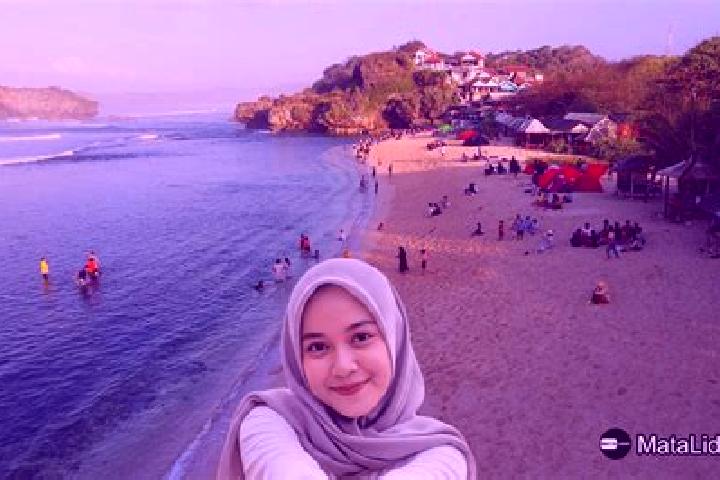 Ruby, 28 — Escort in Malausma Kidul, Indonesia