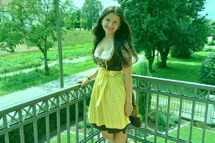 Ruby, 28 — Escort in Otzing, Germany