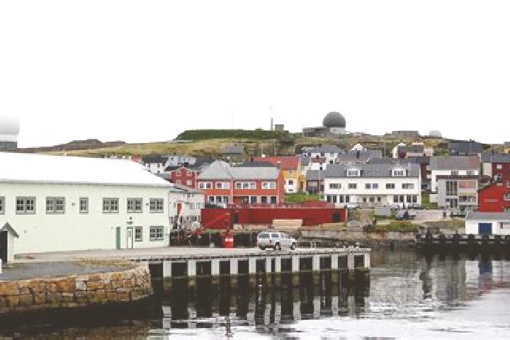 Ruby, 28 — Escort in Vardoe, Aland Islands