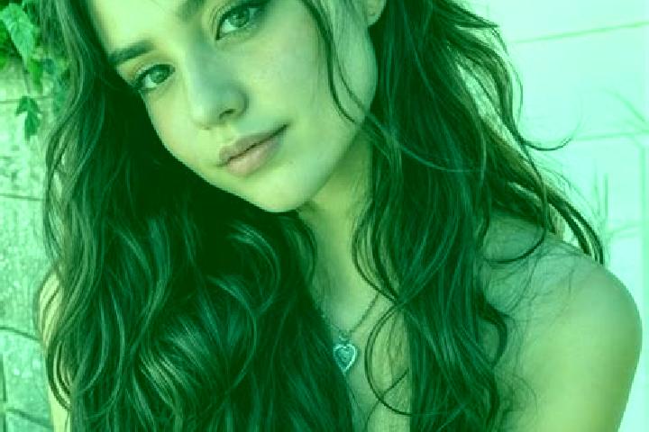 Ruby, 29, a blonde hazel-eyed middle eastern companion based in Poco das Trincheiras. Offering Roleplay, 69, Travel Companion. Available for incall and outca...