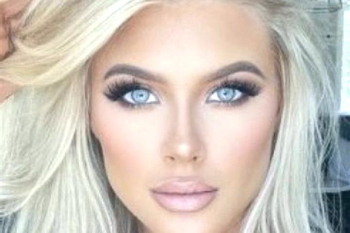 Ruby, 29, a platinum blonde blue-eyed indian companion based in Sik. Offering Prostate Massage, Erotic Massage, Striptease, Roleplay, CIM. Available for inca...