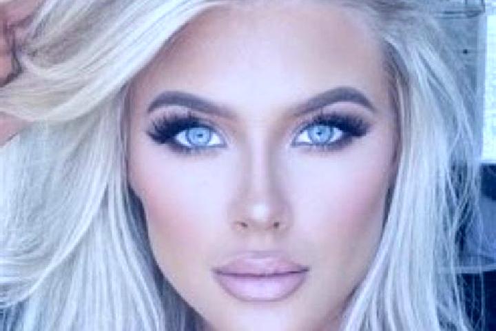 Ruby, 29, a platinum blonde grey-eyed middle eastern companion based in Triglitz. Offering Overnight, Striptease, Roleplay, Prostate Massage. Available for i...