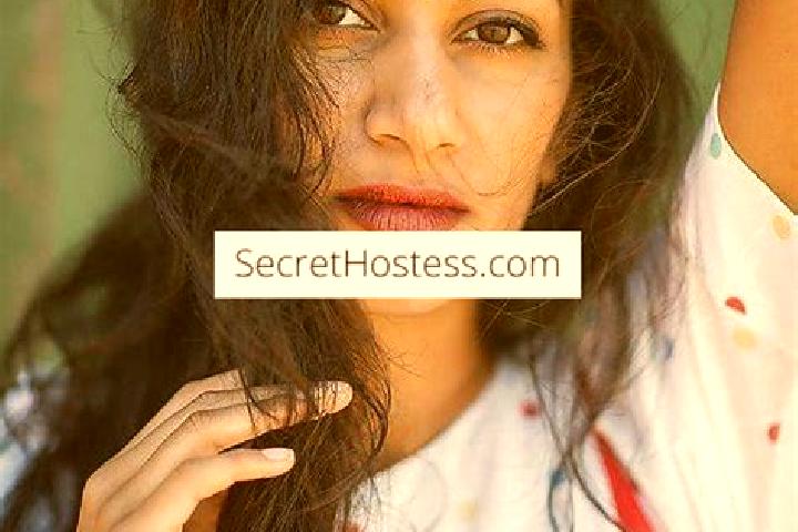 Ruby, 29, a red grey-eyed indian companion based in Verkhni Vorota. Offering Roleplay, Overnight, Party Girl, Duos, Erotic Massage. Available for incall and ...