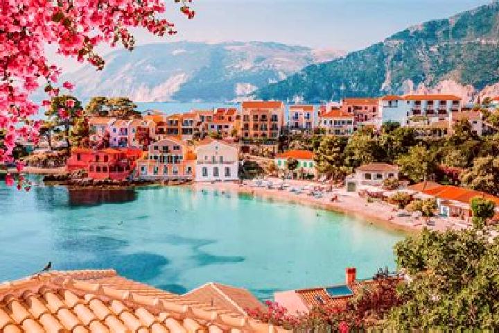 Ruby, 29 — Escort in Asprangeloi, Greece