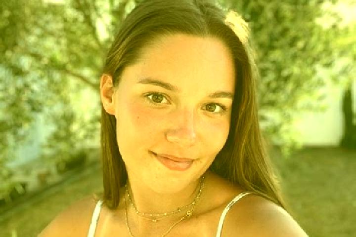 Ruby, 29 — Escort in Guignen, France