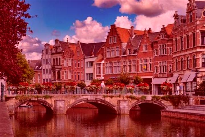 Ruby, 29 — Escort in Lier, Belgium
