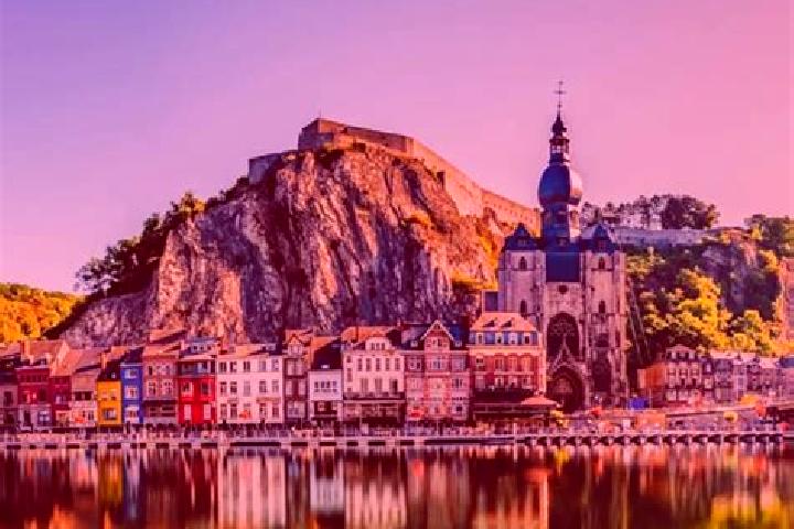 Ruby, 29 — Escort in Nodebais, Belgium