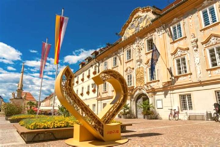 Ruby, 29 — Escort in Sankt Veit an der Glan, Austria