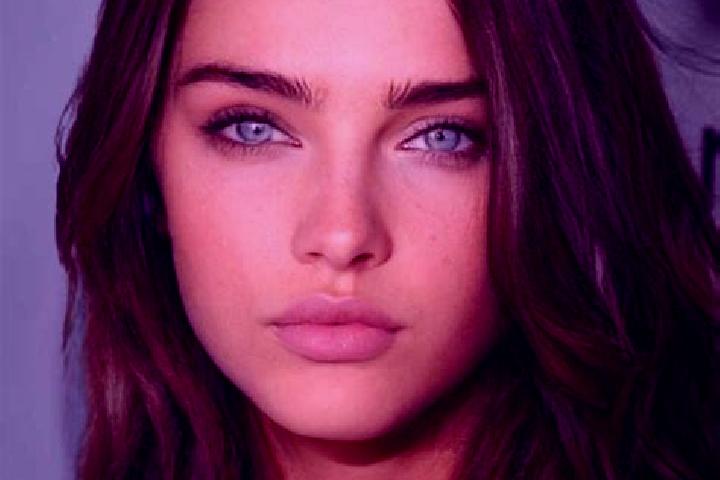Ruby, 30, a brunette grey-eyed slavic companion based in Wutang. Offering Travel Companion, Duos, OWO. Available for incall and outcall, day and evening dates.