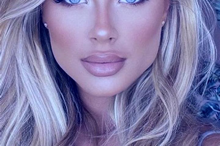 Ruby, 30, a dark blonde blue-eyed latina companion based in Hillsboro Beach. Offering Party Girl, GFE, Domination, Roleplay, Deep French Kissing. Available f...