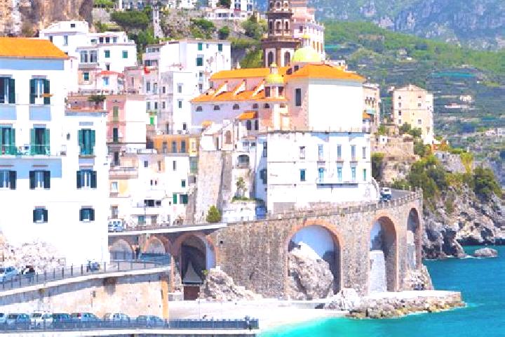 Ruby, 30 — Escort in Campli, Italy