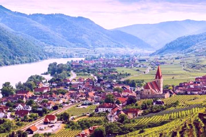 Ruby, 30 — Escort in Siegenfeld, Austria