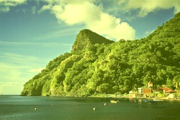 Ruby, 30 — Escort in Soufriere, Dominica
