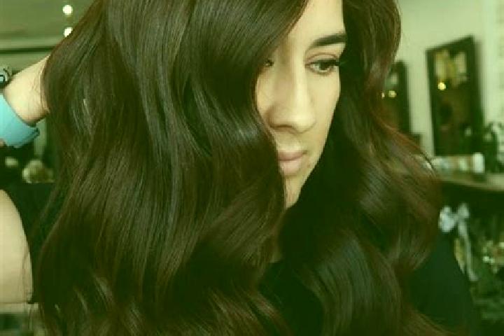 Ruby, 31, a auburn dark-eyed mixed companion based in Craguesti. Offering GFE, Tantra, Deep French Kissing, Dinner Date, Massage. Available for incall and ou...