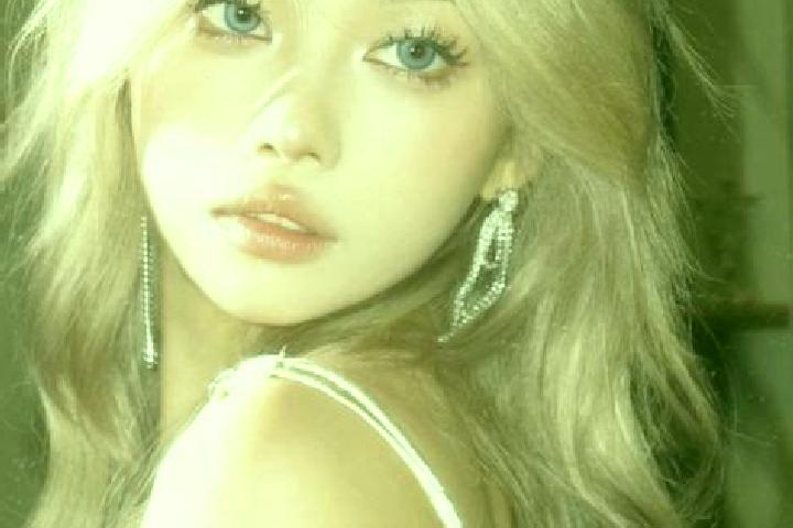 Ruby, 31, a blonde blue-eyed asian companion based in Peregu Mare. Offering A-Level, OWO, Fetish, Dinner Date. Available for incall and outcall, overnight bo...