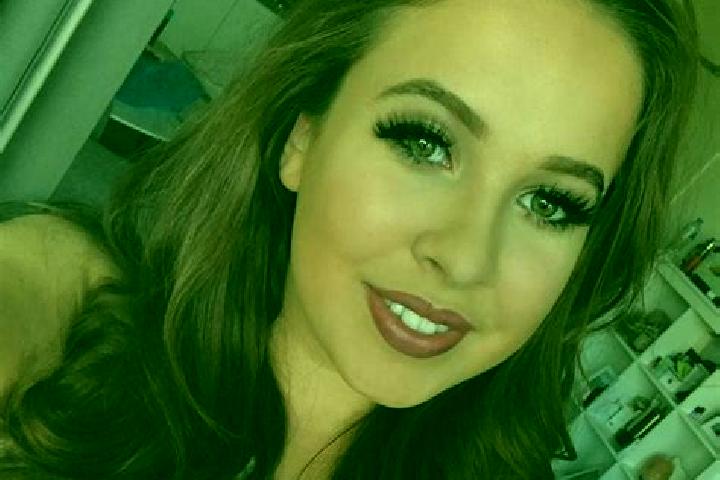Ruby, 31, a brunette amber-eyed mixed companion based in Mercato San Severino. Offering Girlfriend Experience, Travel Companion, BDSM, Overnight, Couples. Av...