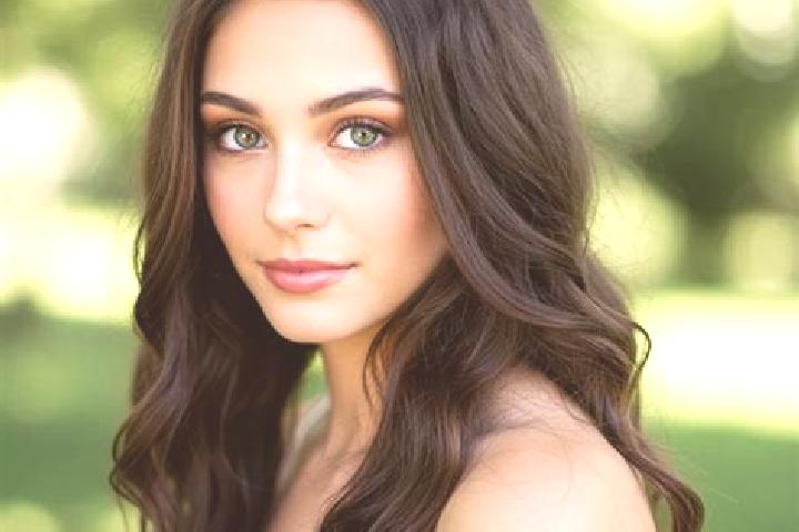 Ruby, 31, a brunette hazel-eyed mediterranean companion based in Viota. Offering Deep French Kissing, Overnight. Available for incall and outcall, day and ev...