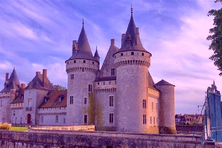 Ruby, 31 — Escort in Belleville-sur-Loire, France