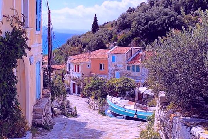 Ruby, 31 — Escort in Lakka Kalogirou, Greece
